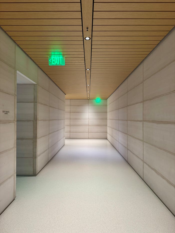 our-journey-03 modern-office-corridor-in-cupertino-32572163